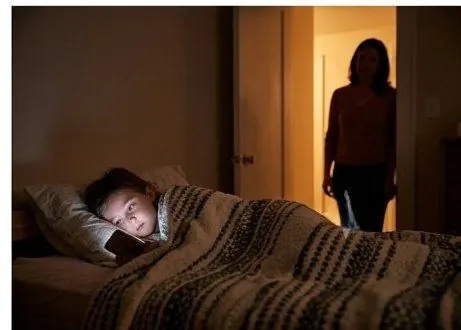 Screens at bedtime